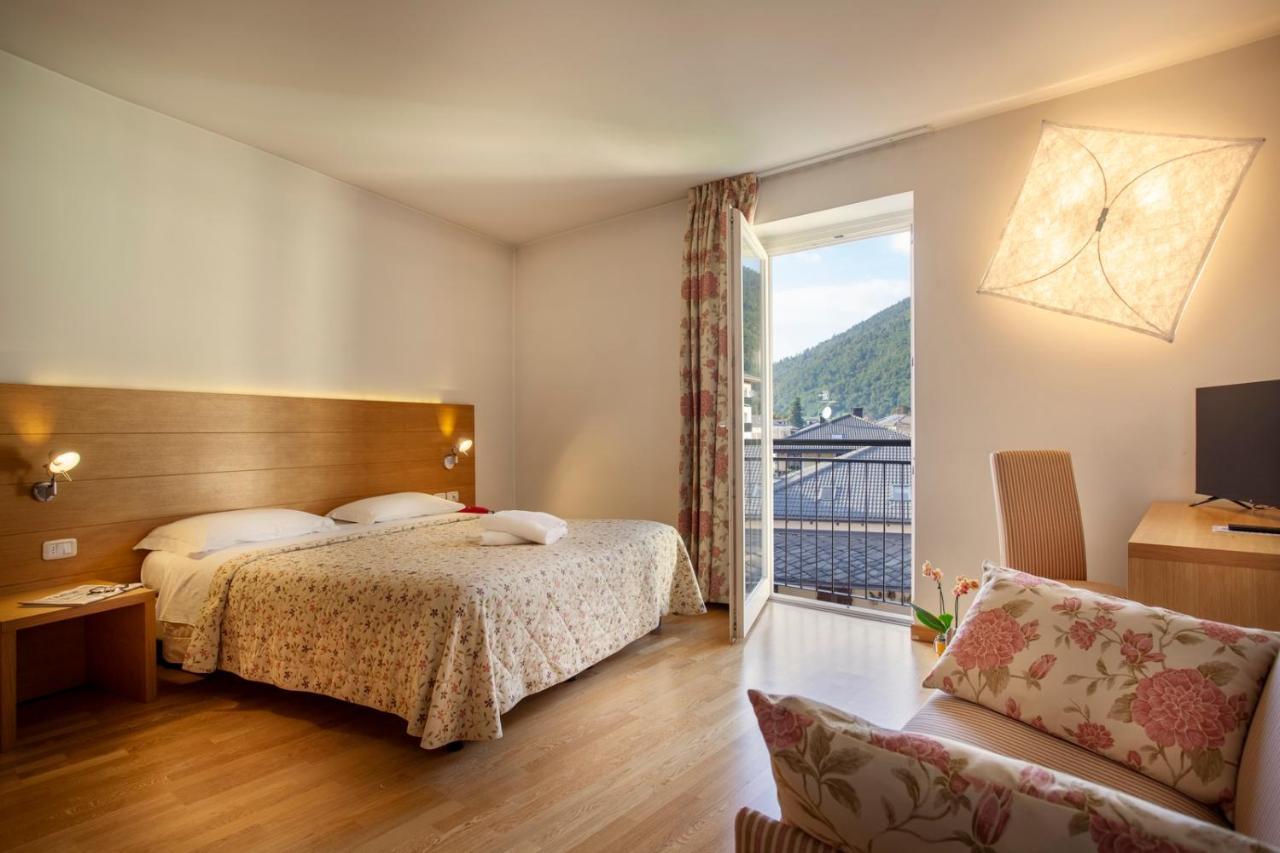 Hotel Romanda Levico Terme Zewnętrze zdjęcie