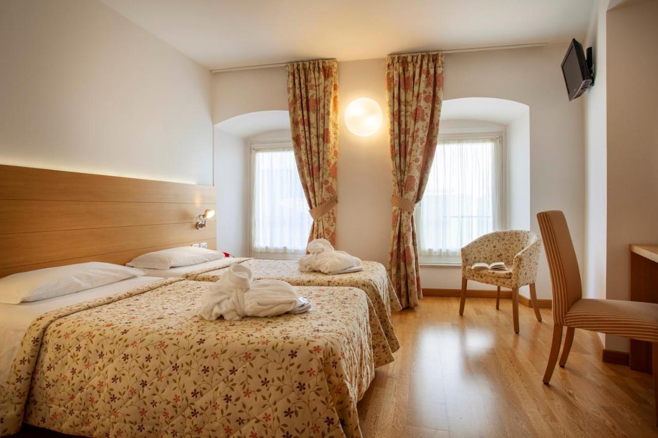 Hotel Romanda Levico Terme Zewnętrze zdjęcie