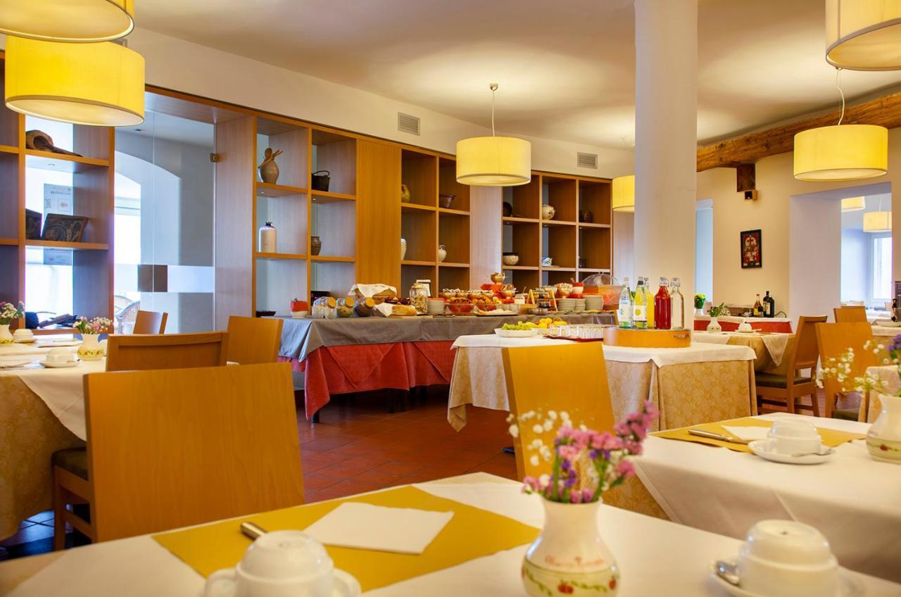 Hotel Romanda Levico Terme Zewnętrze zdjęcie