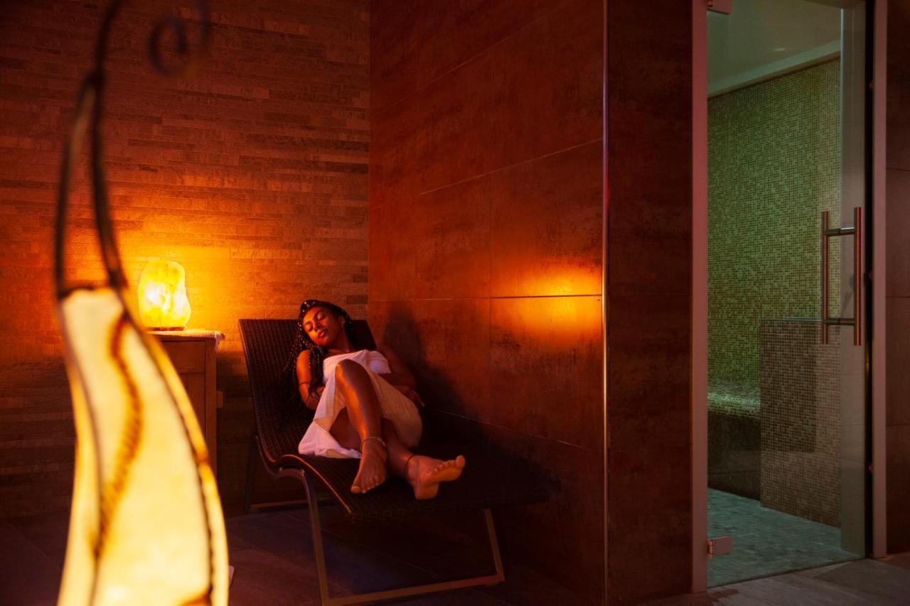 Hotel Romanda Levico Terme Zewnętrze zdjęcie