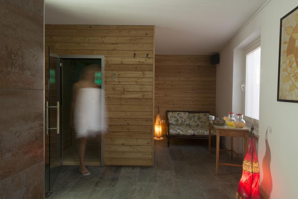 Hotel Romanda Levico Terme Zewnętrze zdjęcie
