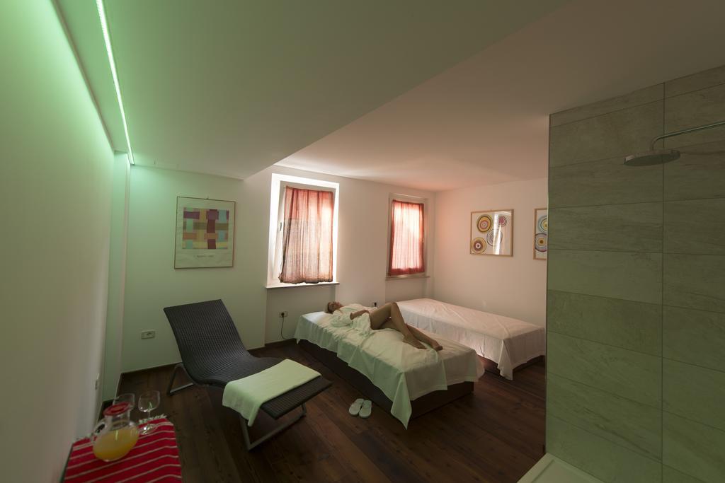 Hotel Romanda Levico Terme Zewnętrze zdjęcie